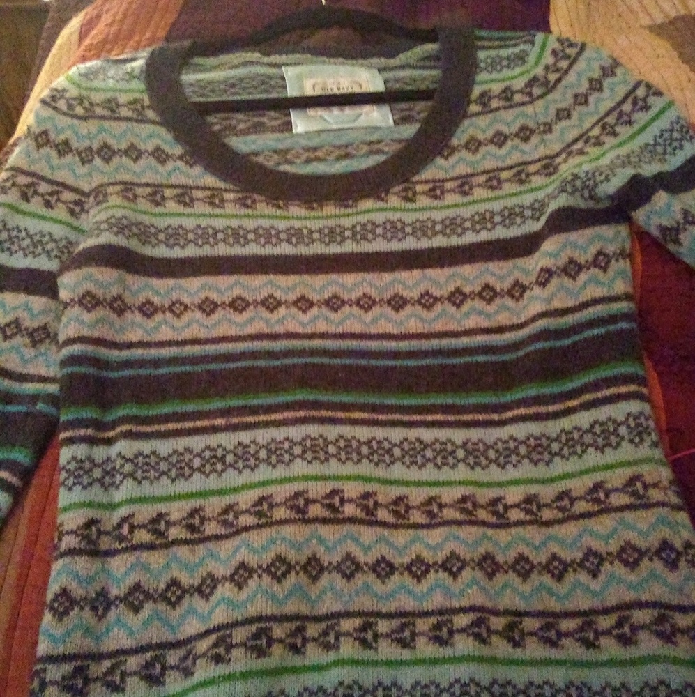 Old Navy sweater